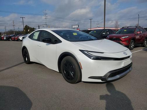 2026 Toyota Prius Plug-In Hybrid SE
