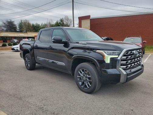 2026 Toyota Tundra Hybrid Platinum