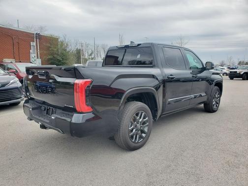 2026 Toyota Tundra Hybrid Platinum