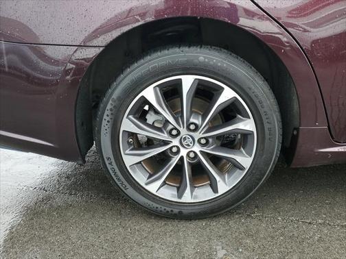 2018 Toyota Avalon XLE