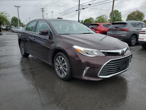 2018 Toyota Avalon XLE