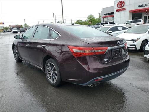 2018 Toyota Avalon XLE