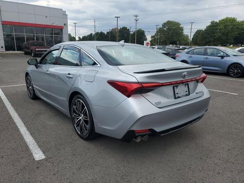 2020 Toyota Avalon Touring