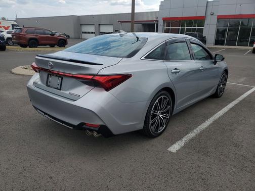 2020 Toyota Avalon Touring