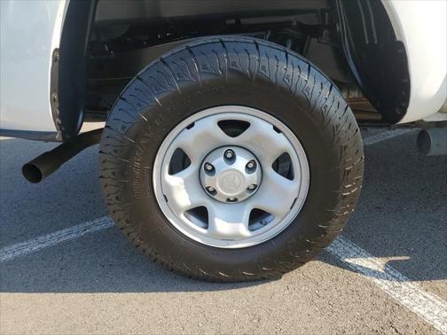 2017 Toyota Tacoma SR