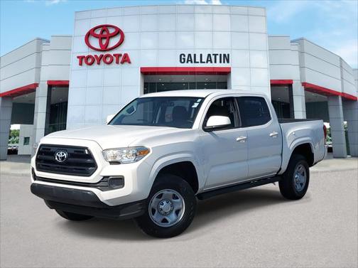 2017 Toyota Tacoma SR