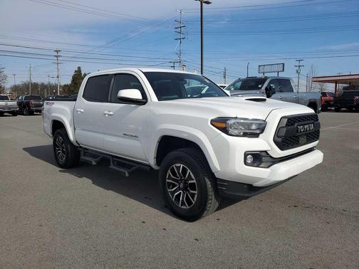 2023 Toyota Tacoma TRD Sport