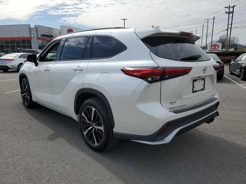 2021 Toyota Highlander XSE