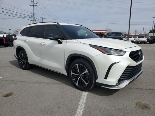 2021 Toyota Highlander XSE