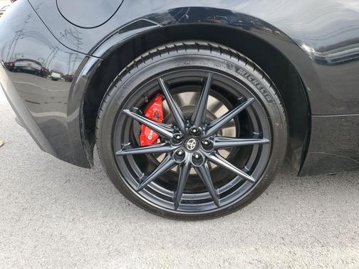 2024 Toyota GR86 Premium