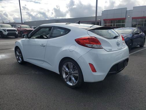 2017 Hyundai Veloster Value Edition