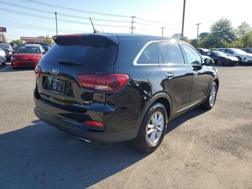 2019 Kia Sorento LX