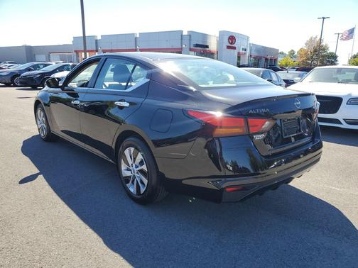 2024 Nissan Altima S FWD