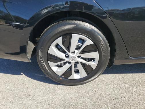 2024 Nissan Altima S FWD