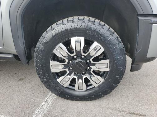 2024 GMC Sierra 2500 Denali