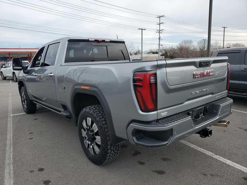 2024 GMC Sierra 2500 Denali