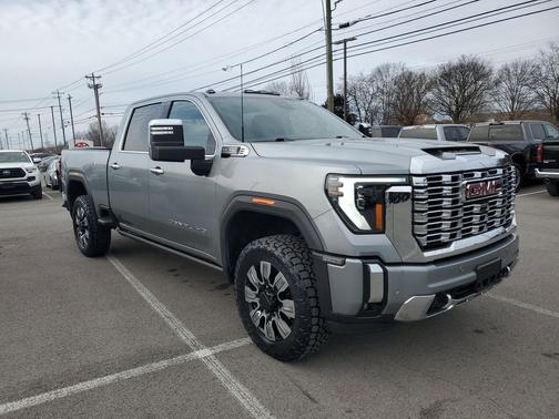 2024 GMC Sierra 2500 Denali