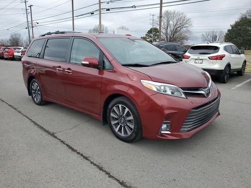 2020 Toyota Sienna Limited Premium
