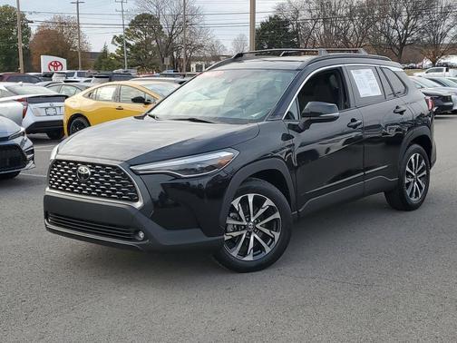 2022 Toyota Corolla Cross XLE