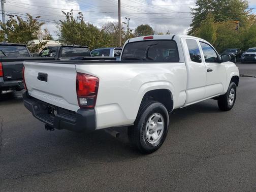 2023 Toyota Tacoma SR