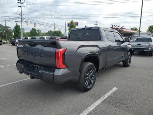 2023 Toyota Tundra Hybrid Platinum
