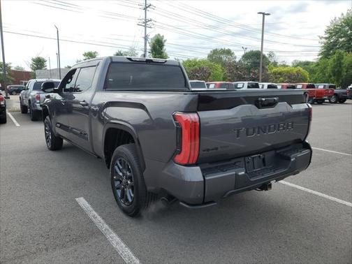 2023 Toyota Tundra Hybrid Platinum