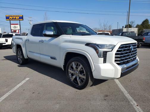 2022 Toyota Tundra Hybrid Capstone