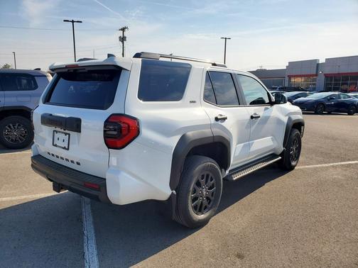 2026 Toyota 4Runner SR5