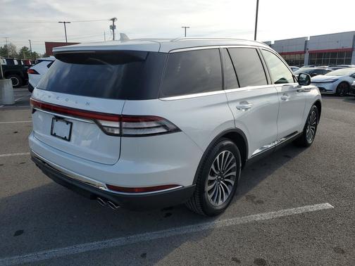 2023 Lincoln Aviator Standard