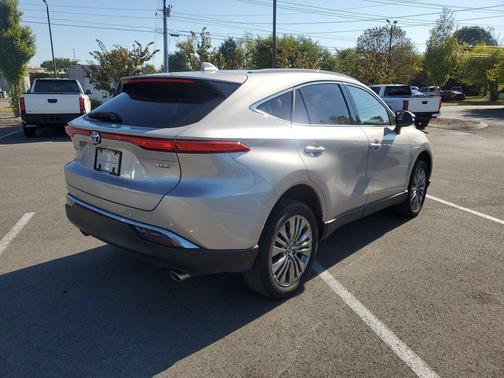 2024 Toyota Venza XLE