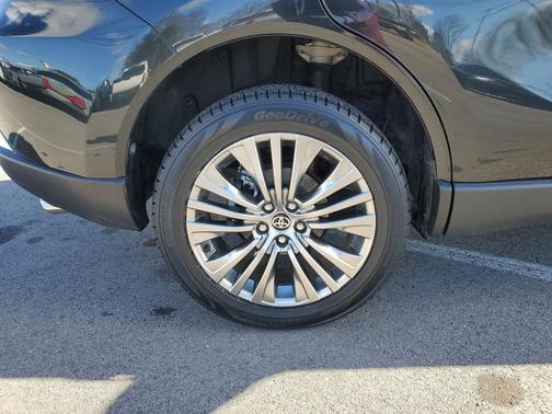 2021 Toyota Venza Limited