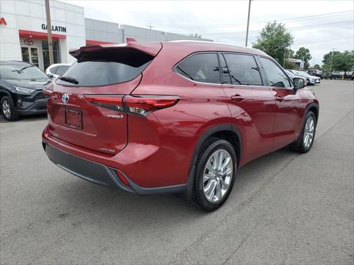 2022 Toyota Highlander Hybrid Limited