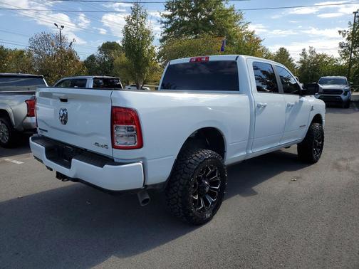 2022 RAM 2500 Big Horn Crew Cab 4x4 6'4' Box