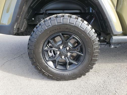 2025 Jeep Gladiator Willys