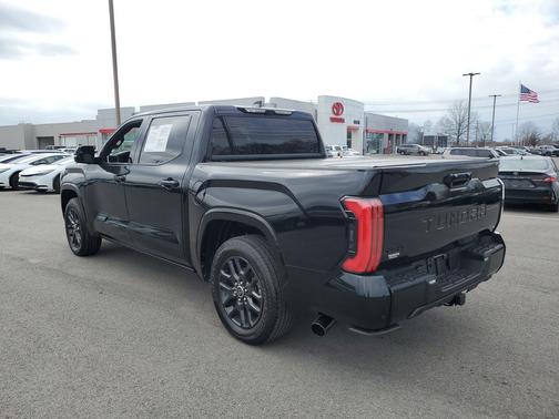 2023 Toyota Tundra Platinum