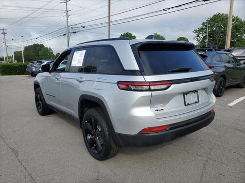 2025 Jeep Grand Cherokee Altitude