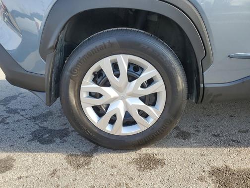 2024 Toyota Corolla Cross L