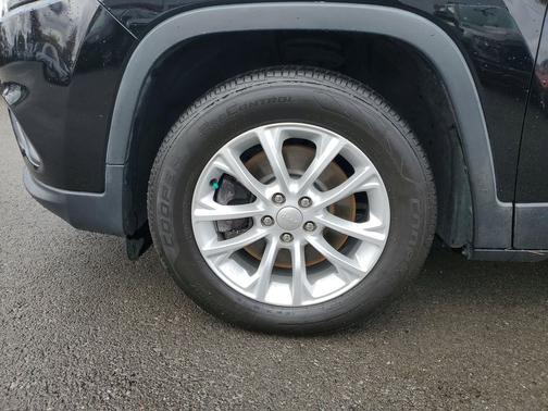 2020 Jeep Cherokee Latitude