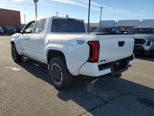 2025 Toyota Tacoma TRD Sport