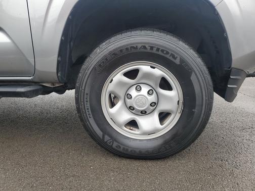 2022 Toyota Tacoma SR