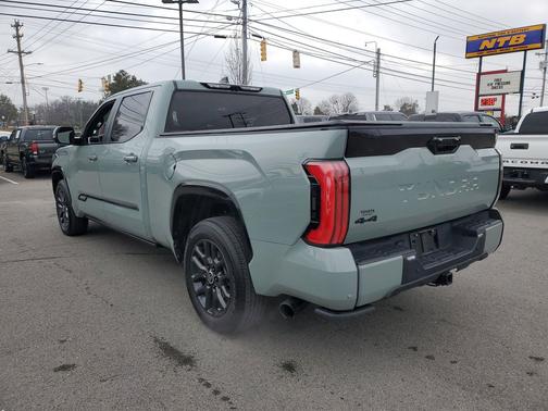 2024 Toyota Tundra Platinum