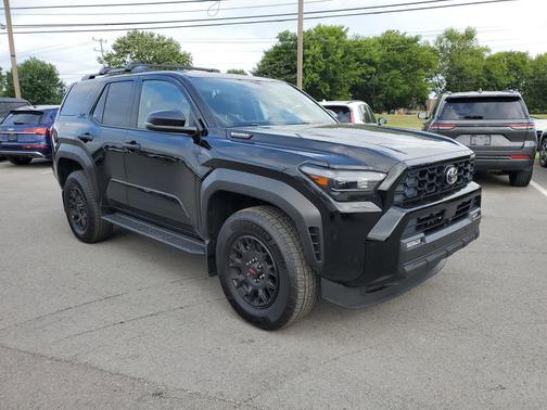 2025 Toyota 4Runner TRD Off Road