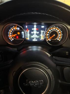 2021 Jeep Gladiator Texas Trail 4x4 4dr Crew Cab 5.0 ft. SB