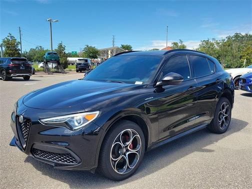 2022 Alfa Romeo Stelvio Veloce Ti AWD