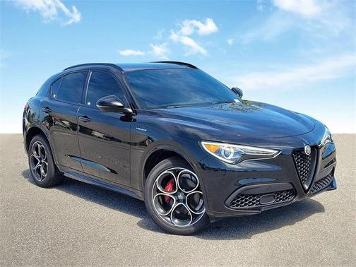 2022 Alfa Romeo Stelvio Veloce Ti AWD