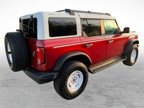 RUBY RED MET TNTD CLEARCOAT 2025 Ford Bronco HERITAGE EDITION