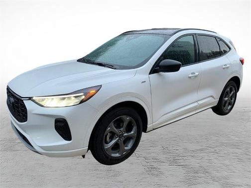 STAR WHITE METALLIC TRI-COA 2023 Ford Escape ST-LINE