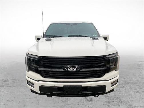 STAR WHITE METALLIC TRICOAT 2025 Ford F-150 PLATINUM