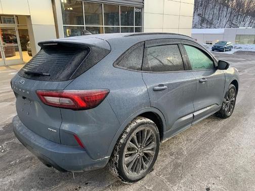 2024 Ford Escape ST-LINE ELITE