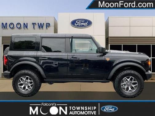 SHADOW BLACK 2025 Ford Bronco BADLANDS
